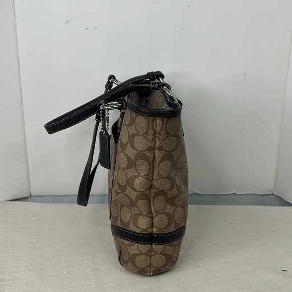 Coach K1193-F18917 Heritage Peyton Brown Tote - Picture 3 of 10